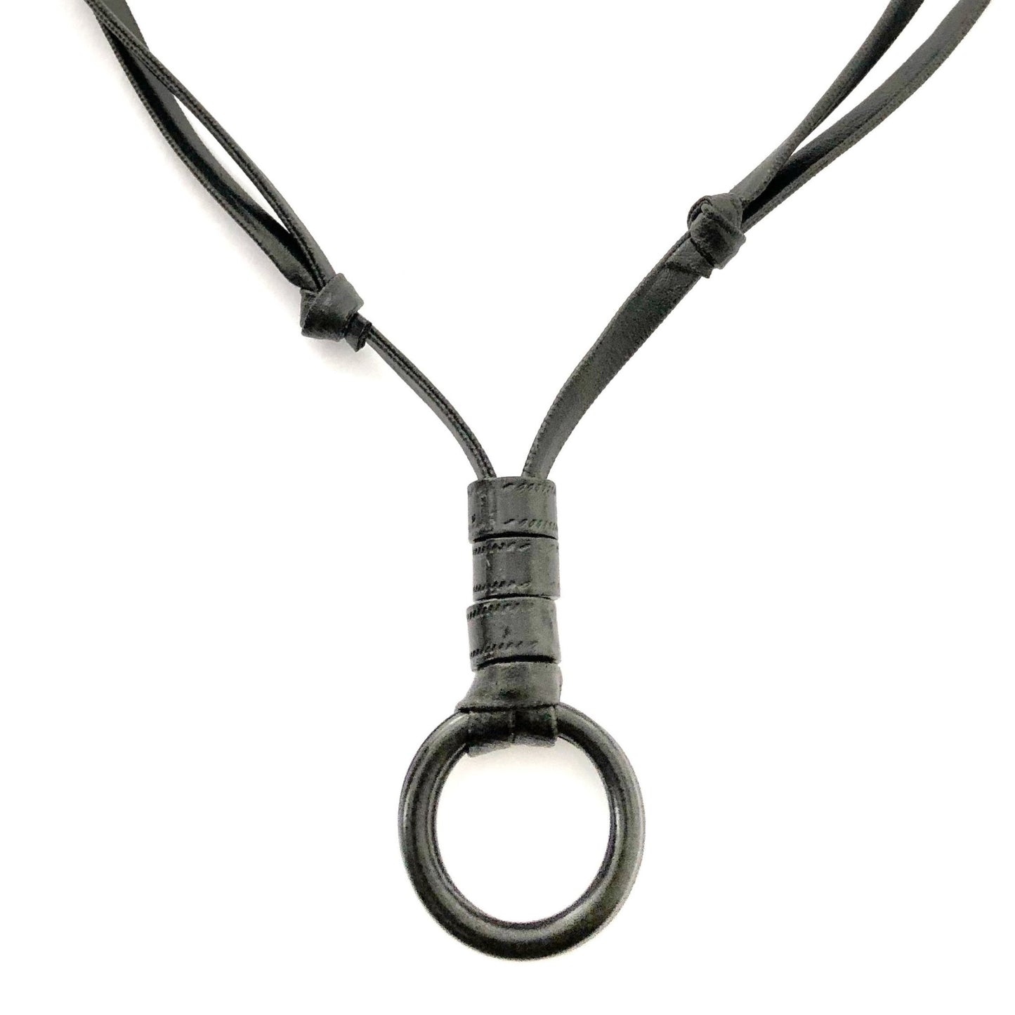 Cordão Masculino Universo Maschio de Couro Cod. 07182 - Universo Maschio