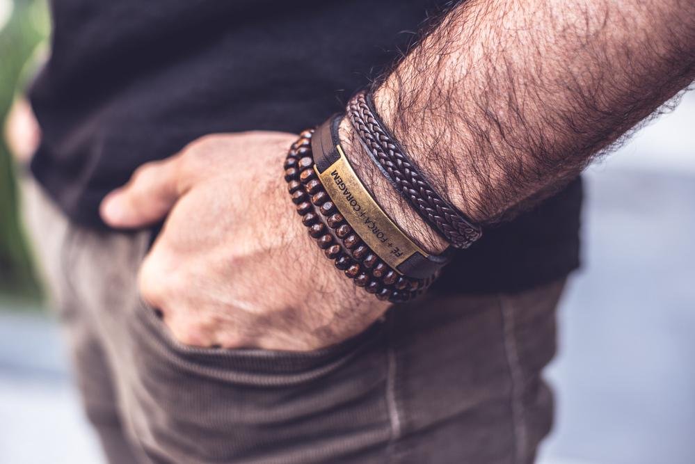 Kit de Pulseiras Fé. Força e Coragem - Universo Maschio